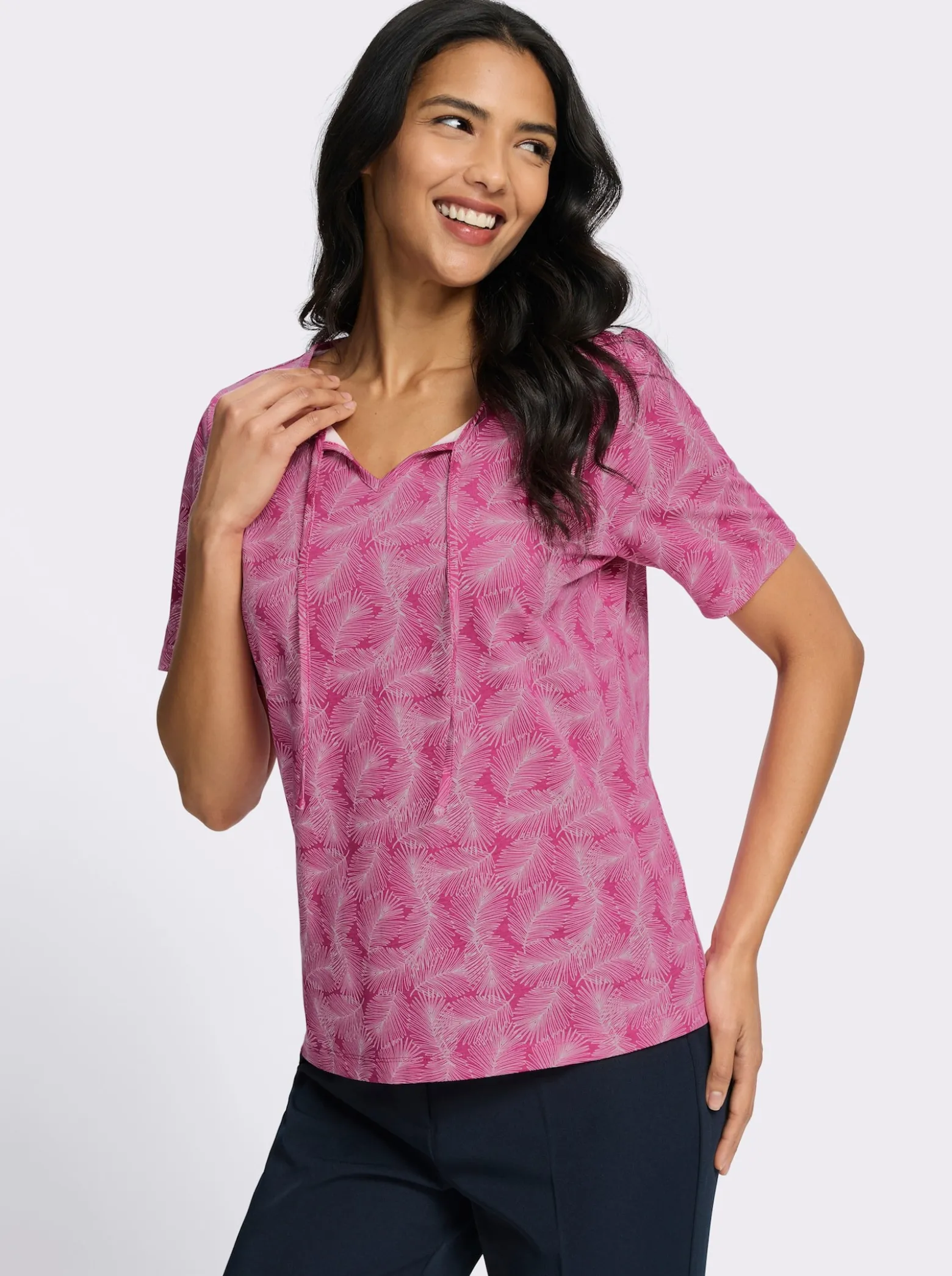 Kurzarmshirt mit Bindeband