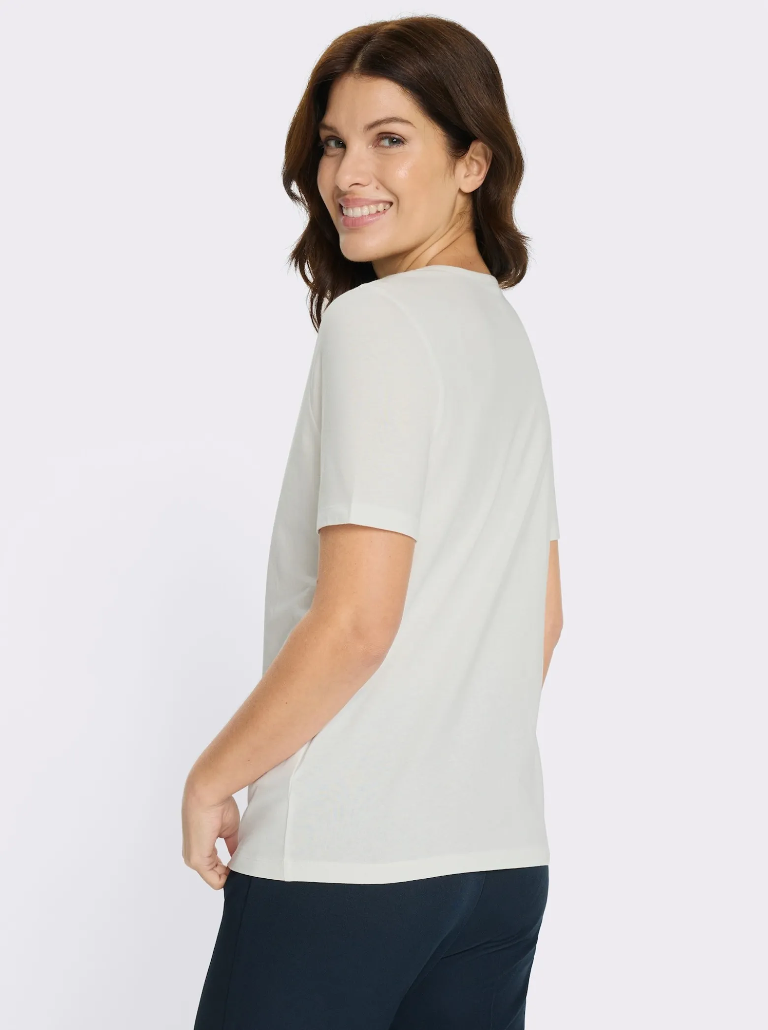 Kurzarmshirt mit Blumenmotiv