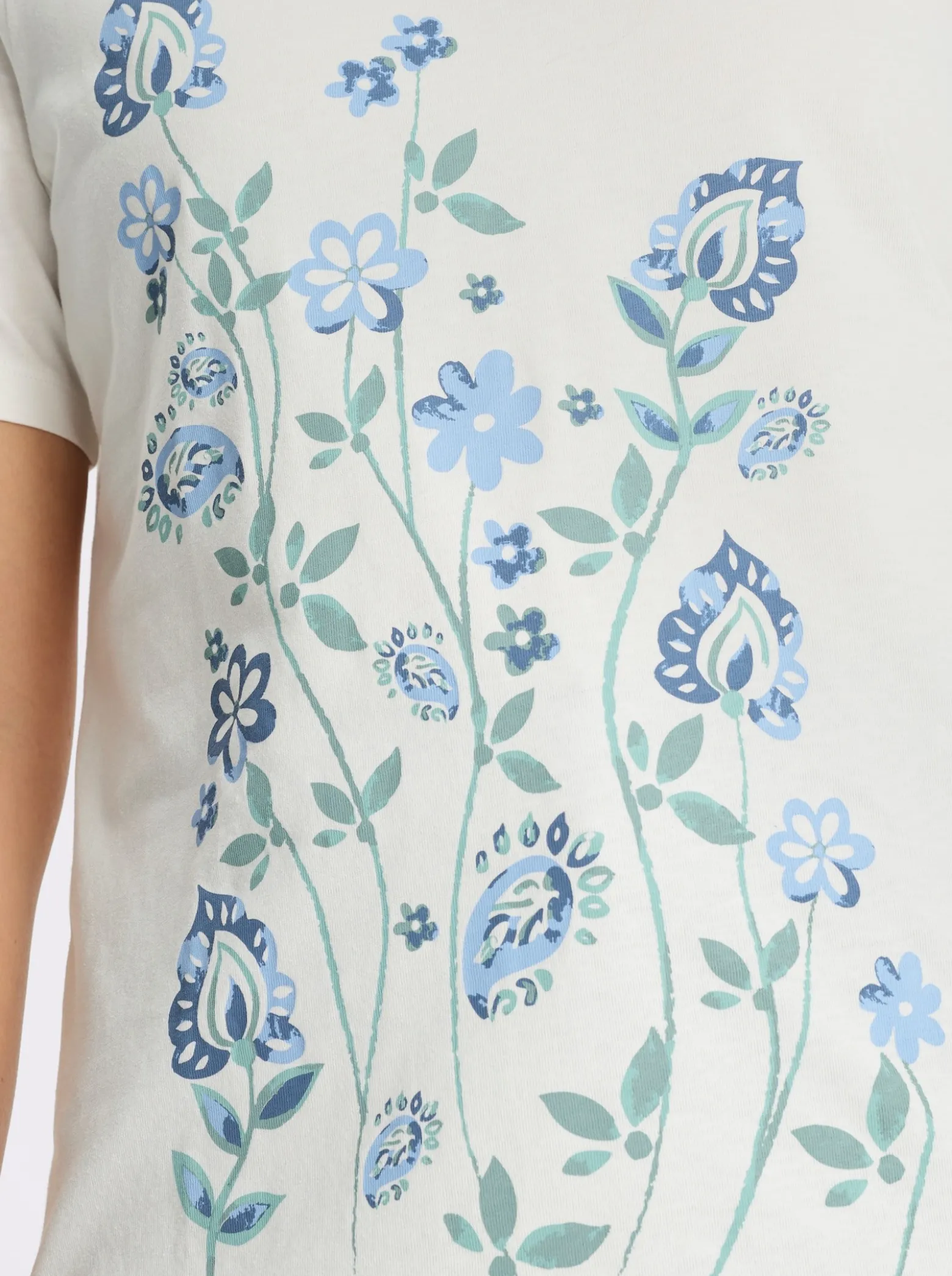 Kurzarmshirt mit Blumenmotiv