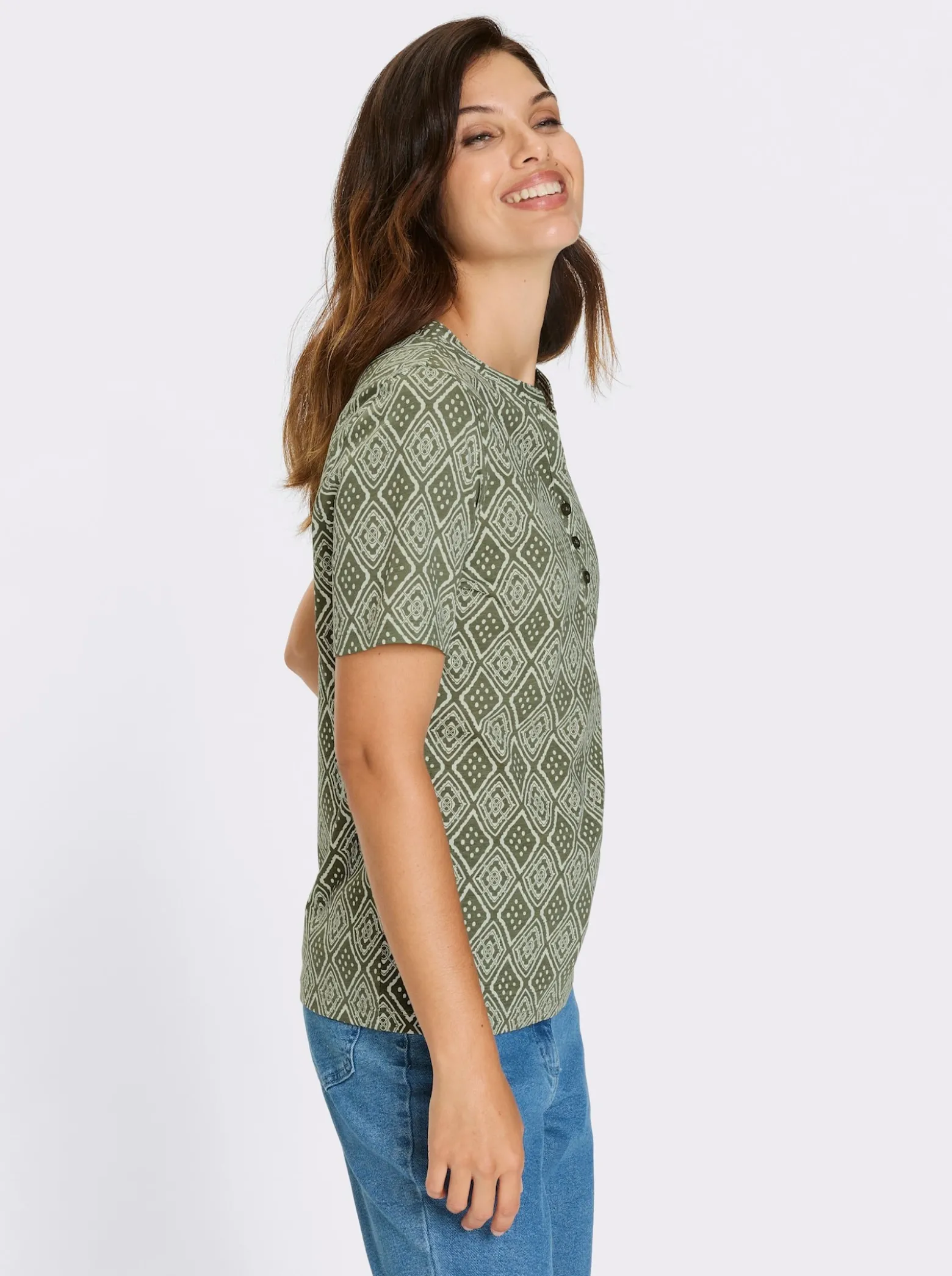 Kurzarmshirt mit Ethno-Druck