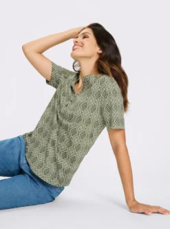 Kurzarmshirt mit Ethno-Druck