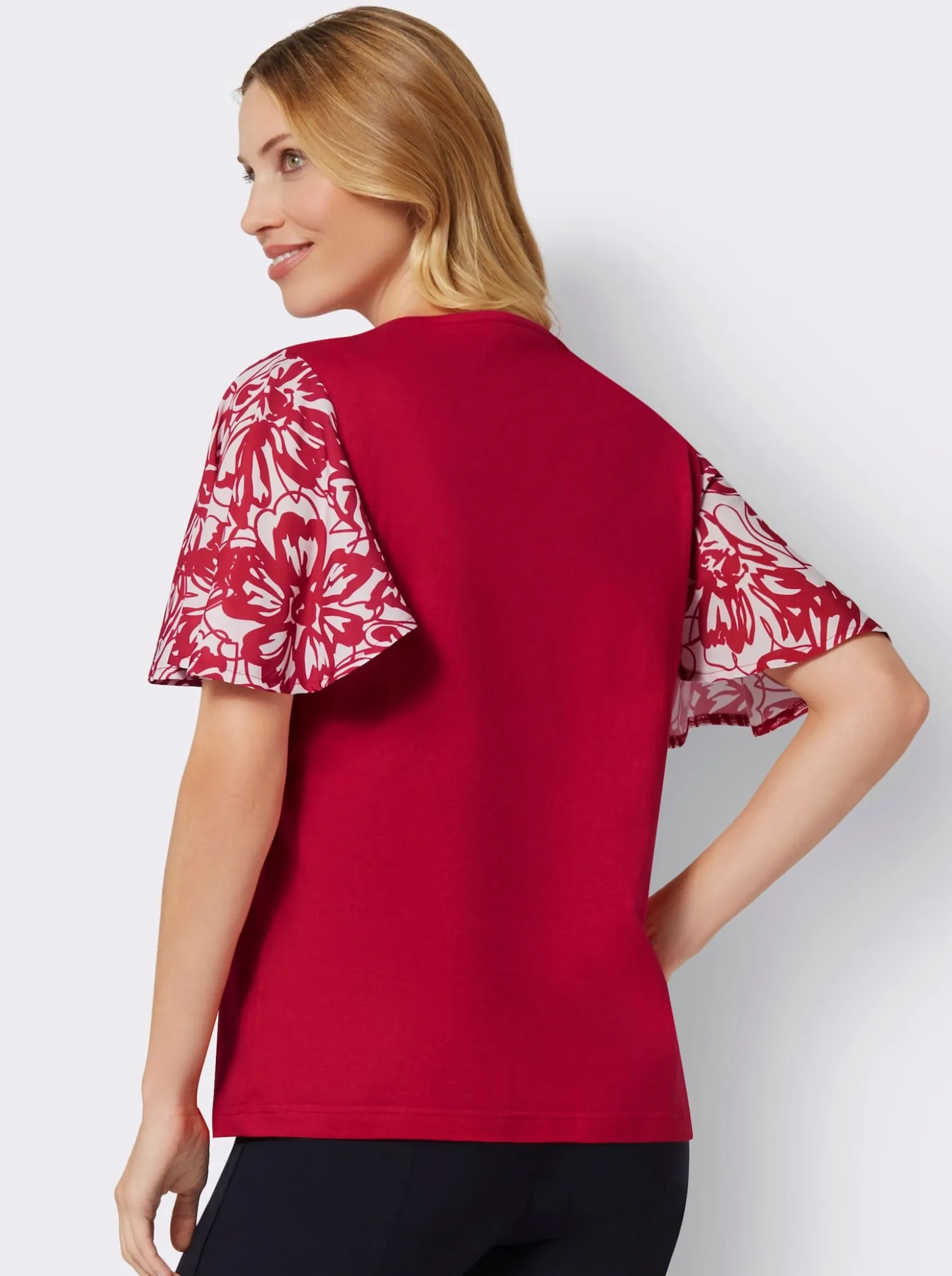 Kurzarmshirt mit Flügel-Ärmeln
