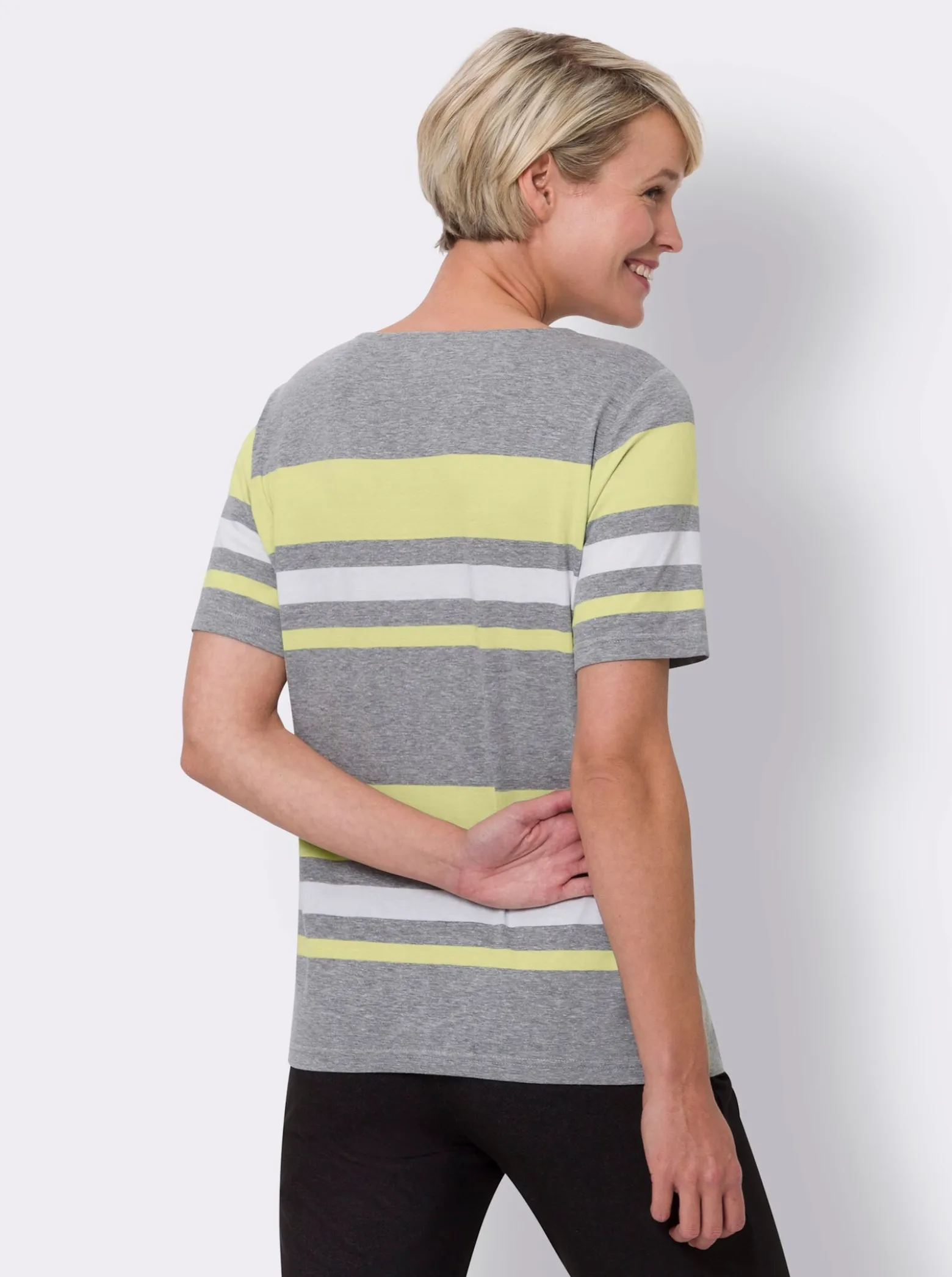 Kurzarmshirt mit garngefärbtem Streifen