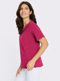 Kurzarmshirt mit gewellten Abschlüssen