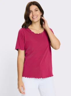 Kurzarmshirt mit gewellten Abschlüssen
