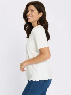 Kurzarmshirt mit gewellten Abschlüssen