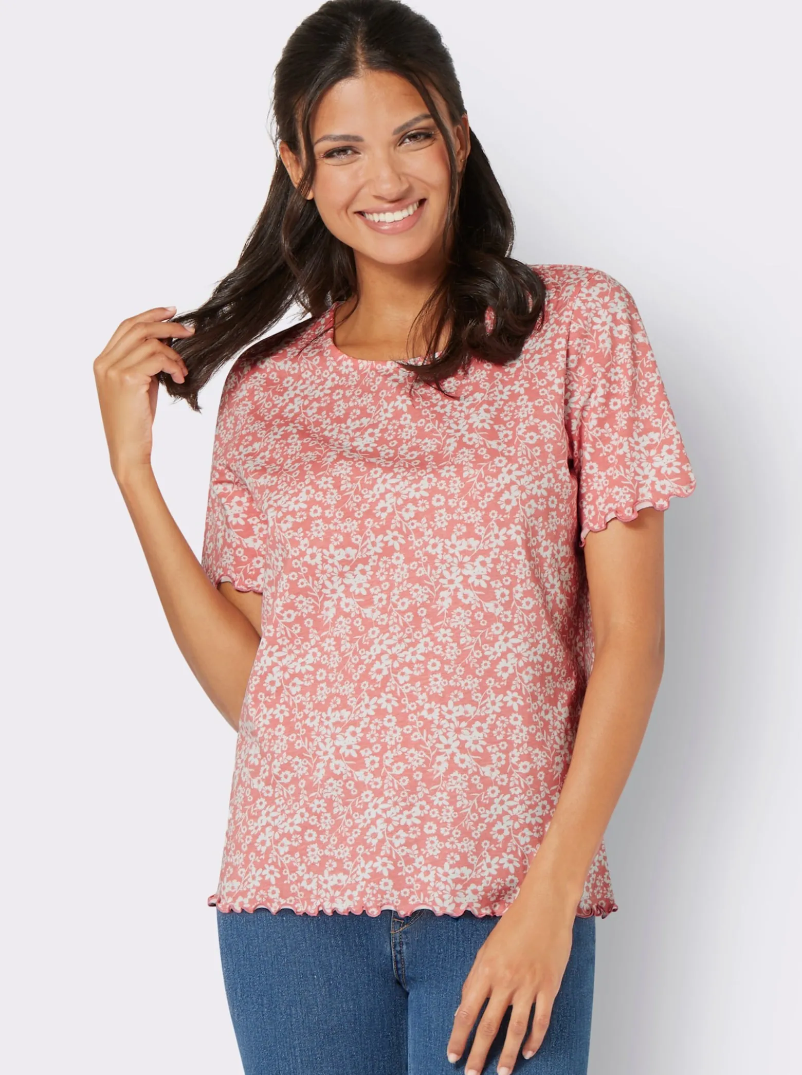 Kurzarmshirt mit gewellten Abschlüssen