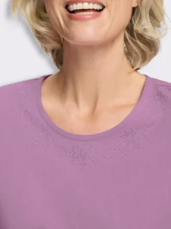 Kurzarmshirt mit Glitzersteinchen-Applikation