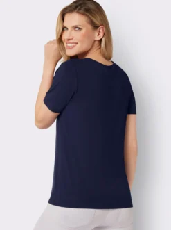 Kurzarmshirt mit herzförmigem Ausschnitt