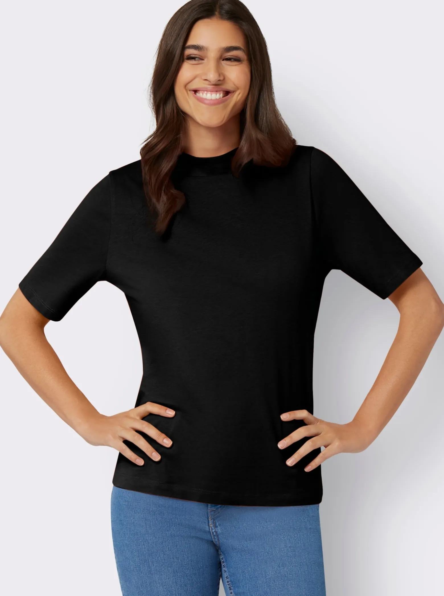 Kurzarmshirt mit Kelchkragen