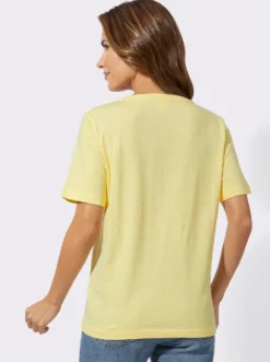 Kurzarmshirt mit Lochstickerei