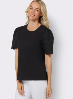 Kurzarmshirt mit Lochstickerei