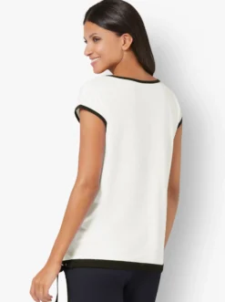 Kurzarmshirt mit platziertem Druck