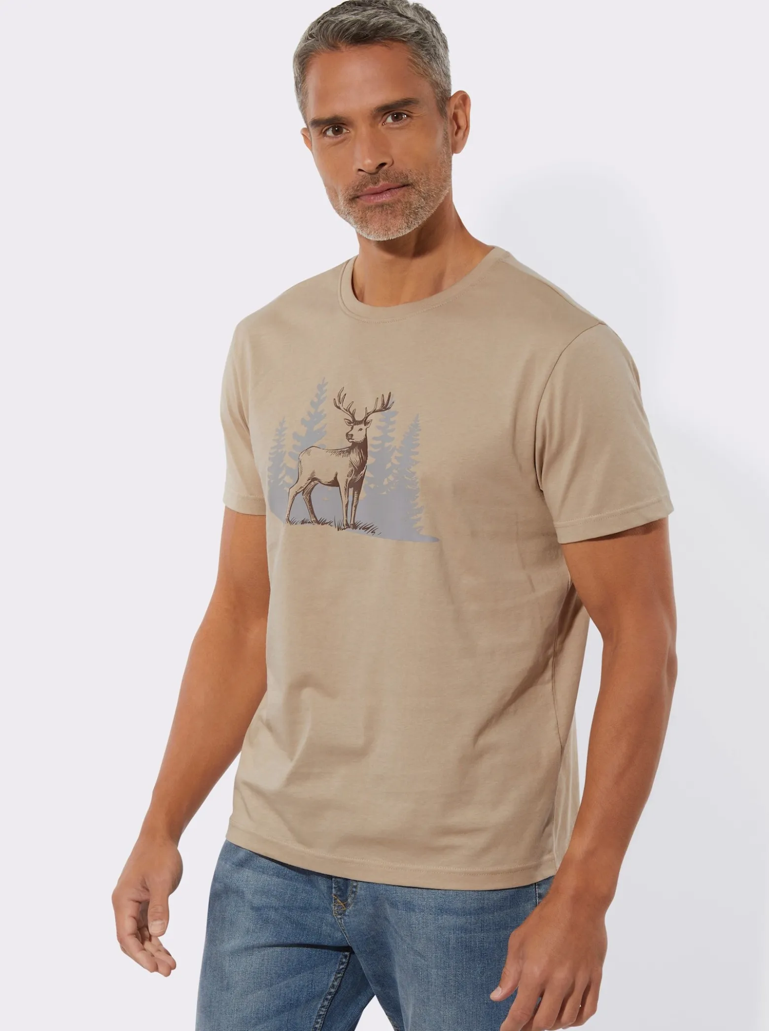 Kurzarmshirt mit platziertem Hirsch-Druck