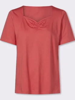 Kurzarmshirt mit Raffung am Ausschnitt