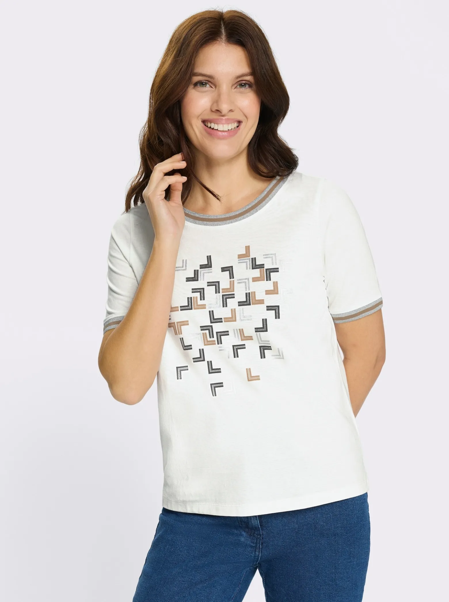 Kurzarmshirt mit silberfarbigem Foliendruck