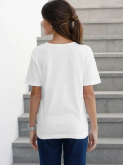 Kurzarmshirt mit V-Ausschnitt