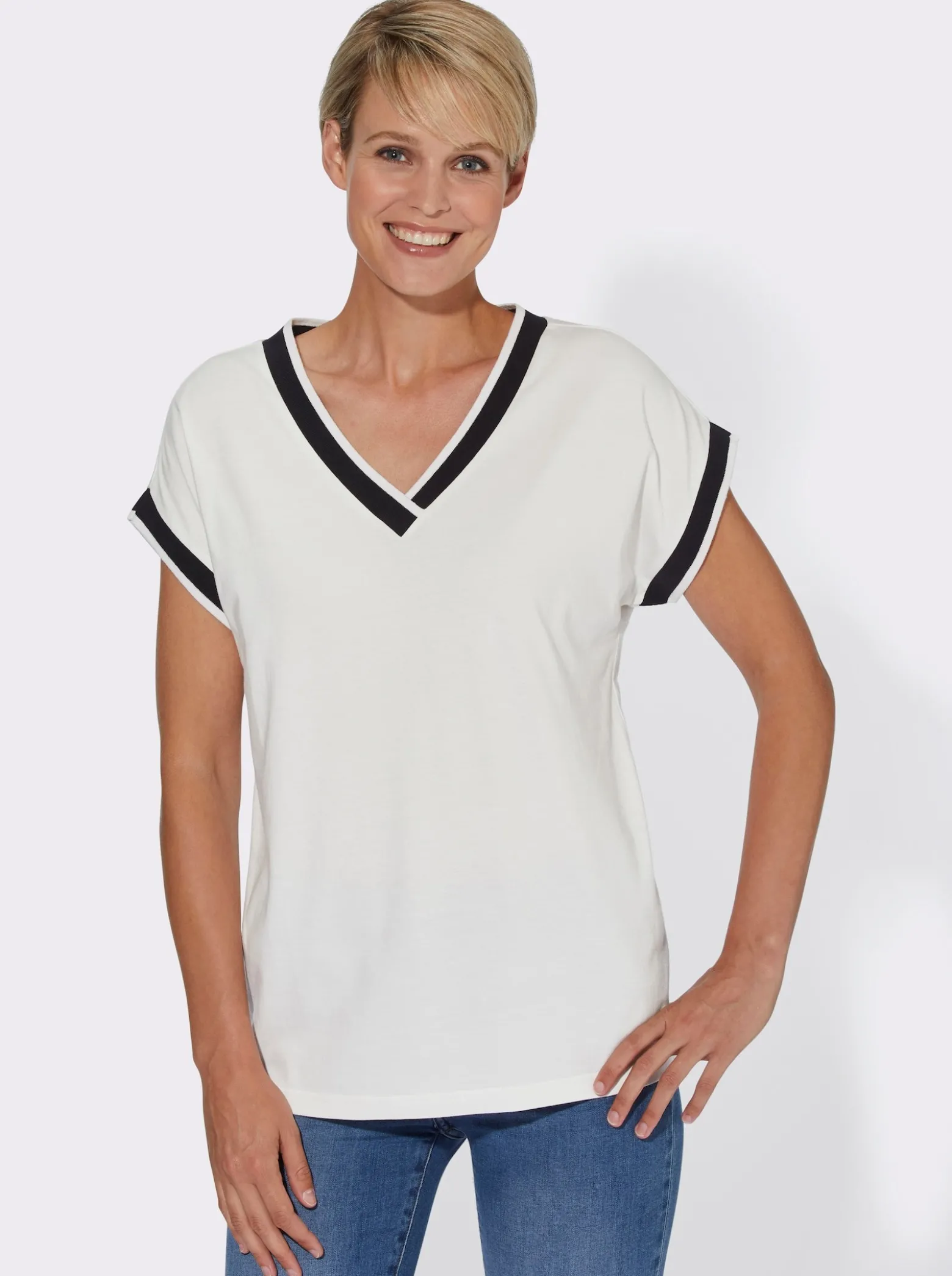 Kurzarmshirt mit Zierband