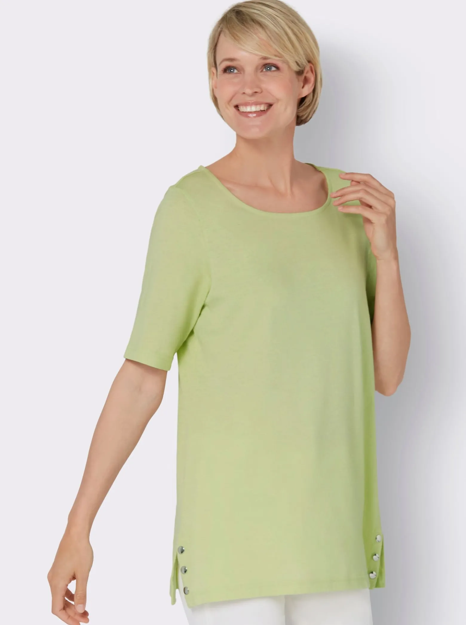 Kurzarmshirt mit Zierplättchen