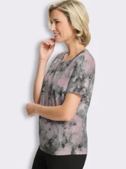 Kurzarmshirt mit Zierspange