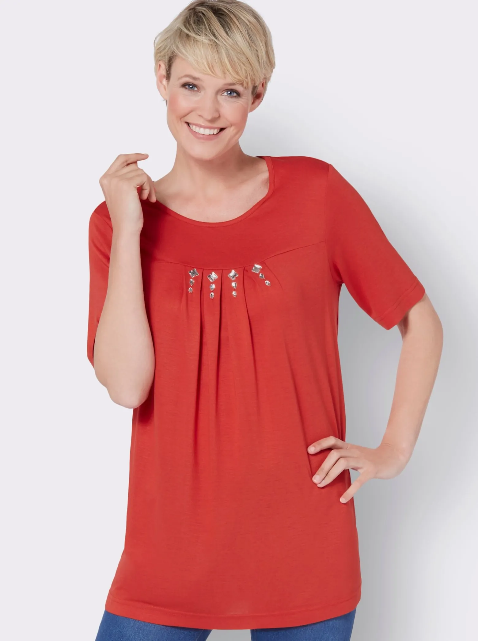 Kurzarmshirt mit Ziersteinchen, reine Viskose