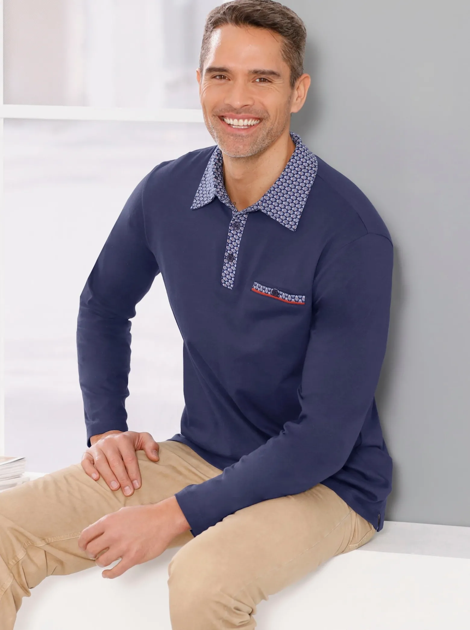 Langarm-Poloshirt