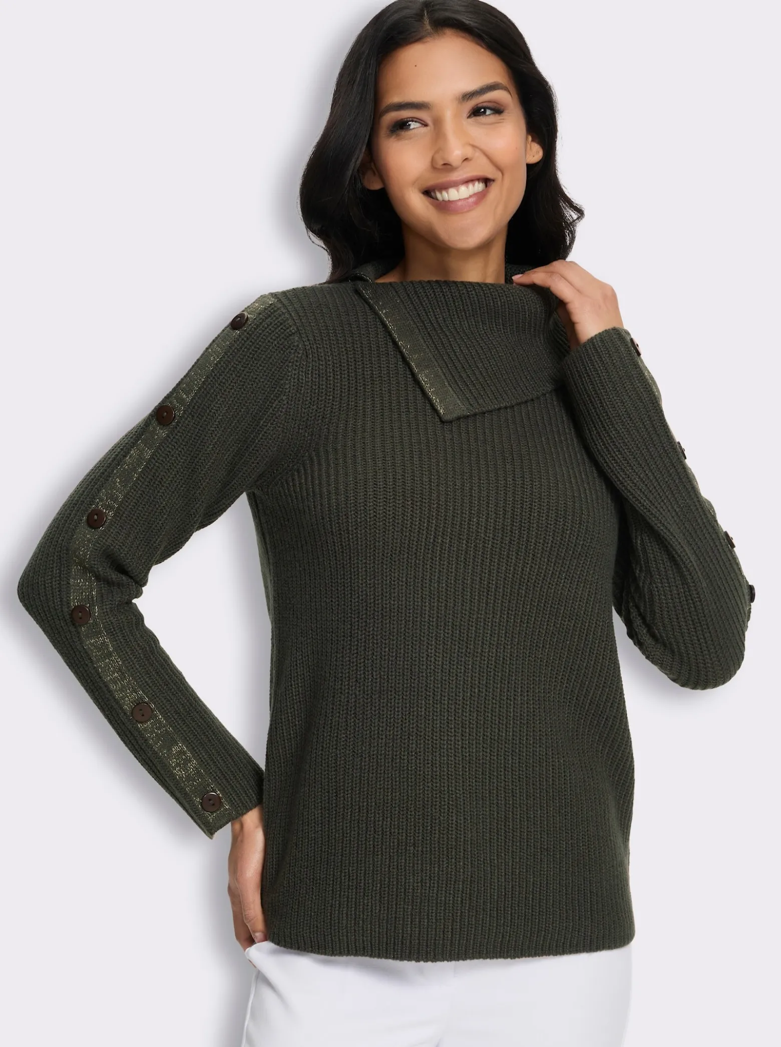 Langarm-Pullover mit asymmetrischem Kragen