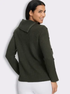 Langarm-Pullover mit asymmetrischem Kragen