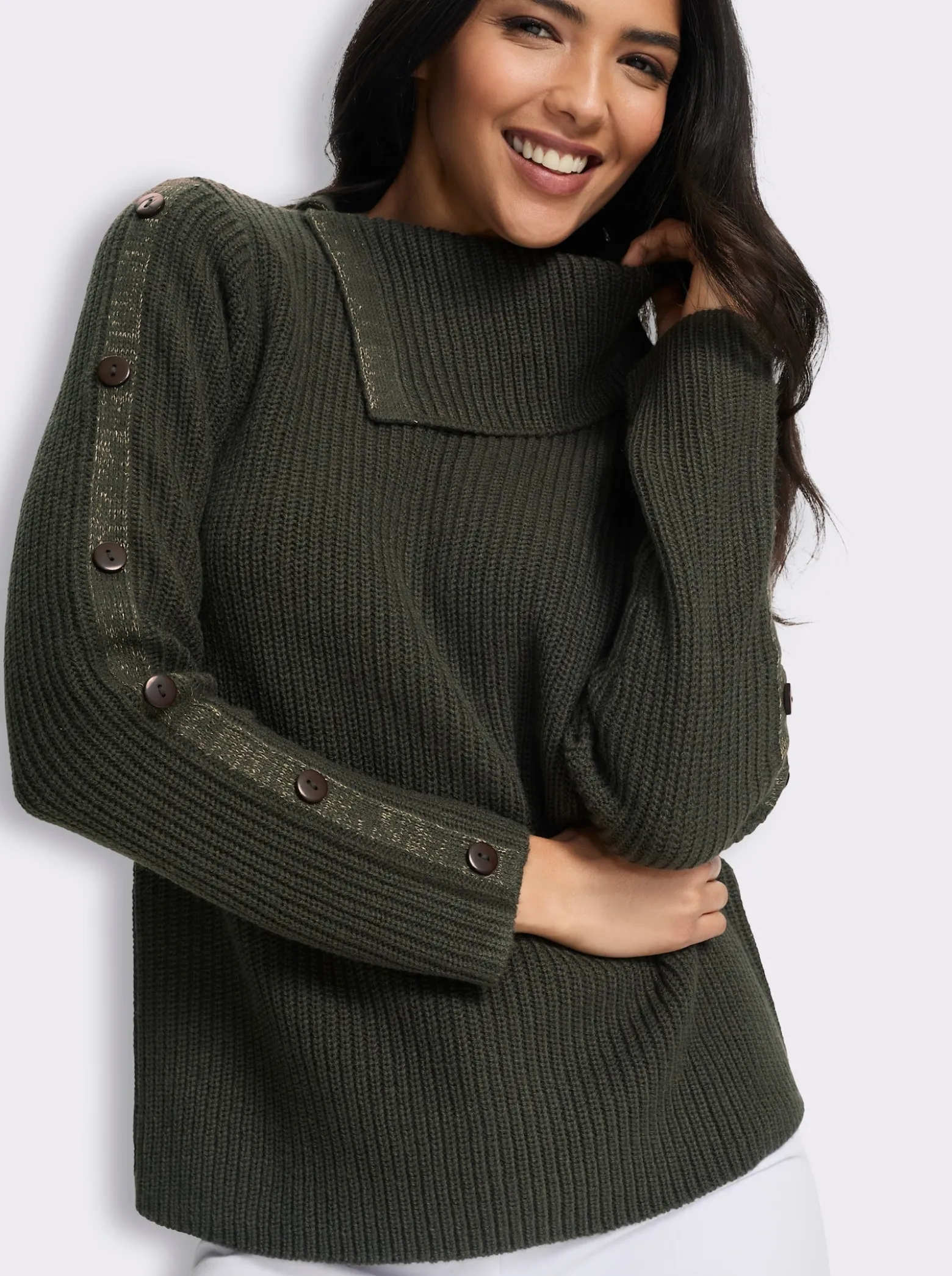 Langarm-Pullover mit asymmetrischem Kragen