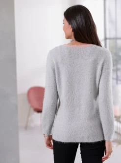 Langarm-Pullover mit Glanzgarnen und Intarsienmuster