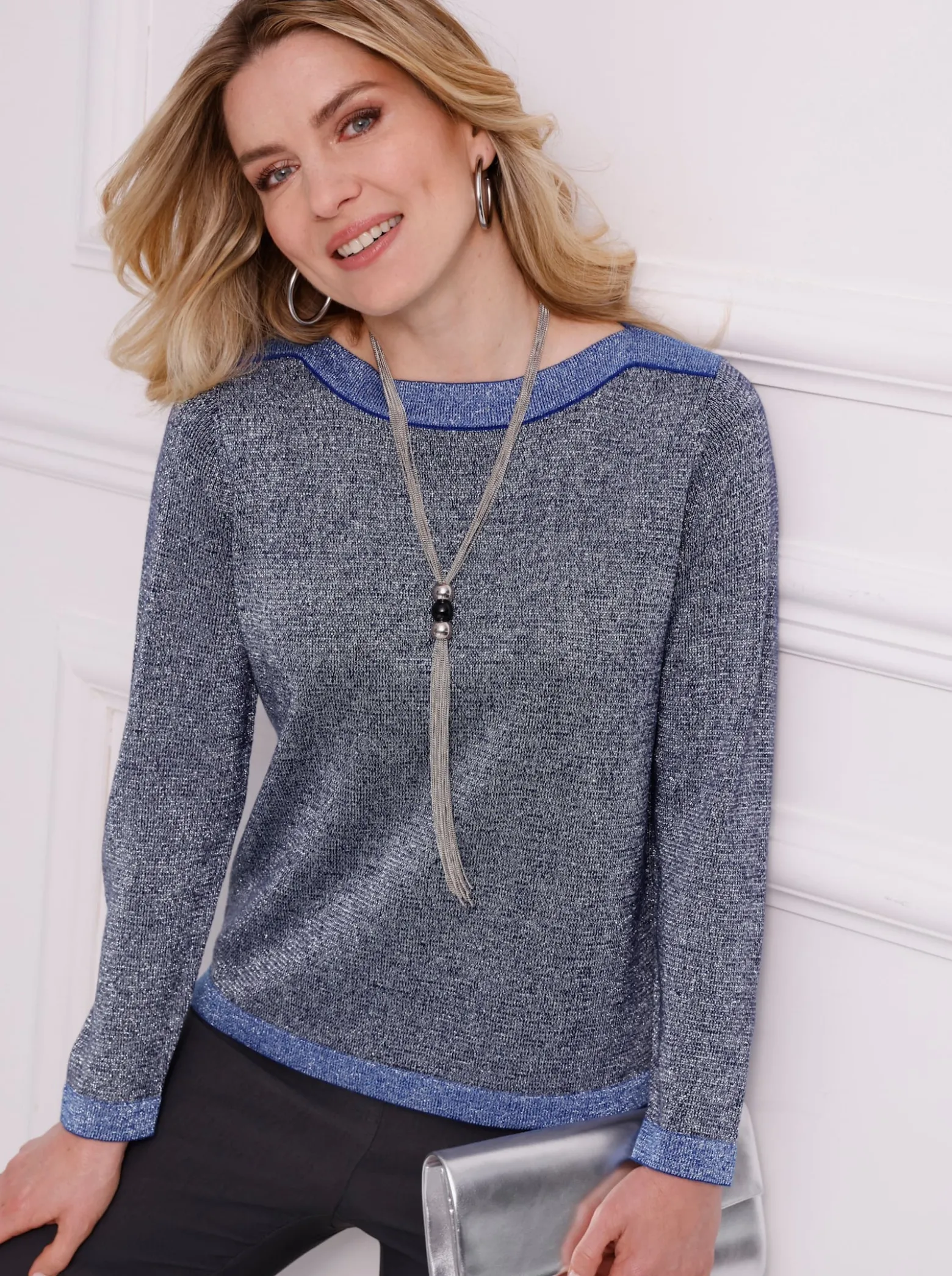 Langarm-Pullover mit glänzenden Garnen