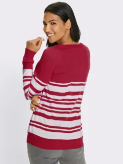 Langarm-Pullover mit goldfarbenen Knöpfen