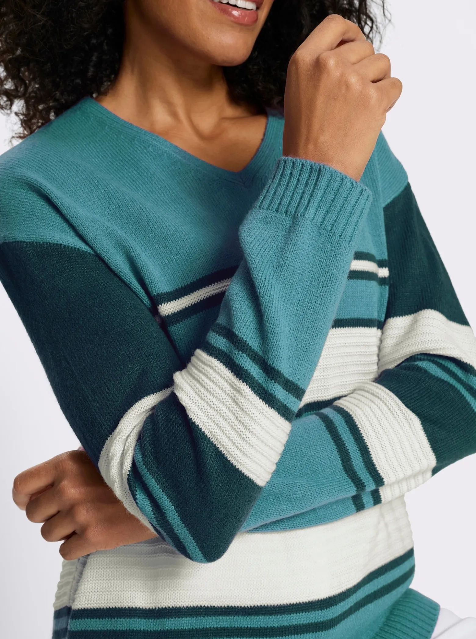 Langarm-Pullover mit platziertem Streifen-Muster