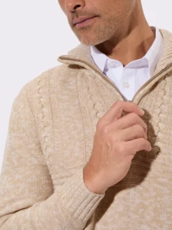 Langarm-Pullover mit platziertem Zopfmuster