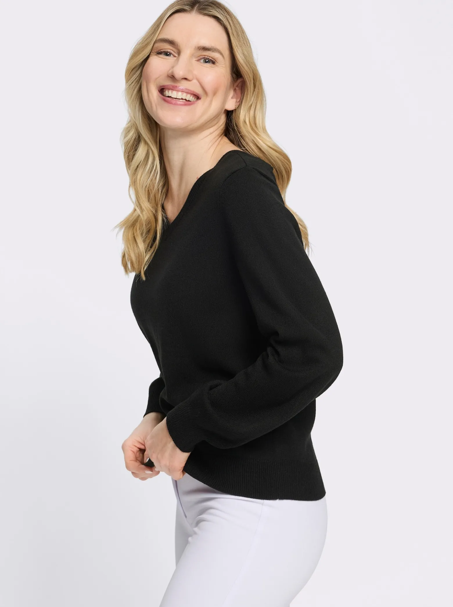 Langarm-Pullover mit Satinschleife im Rückteil