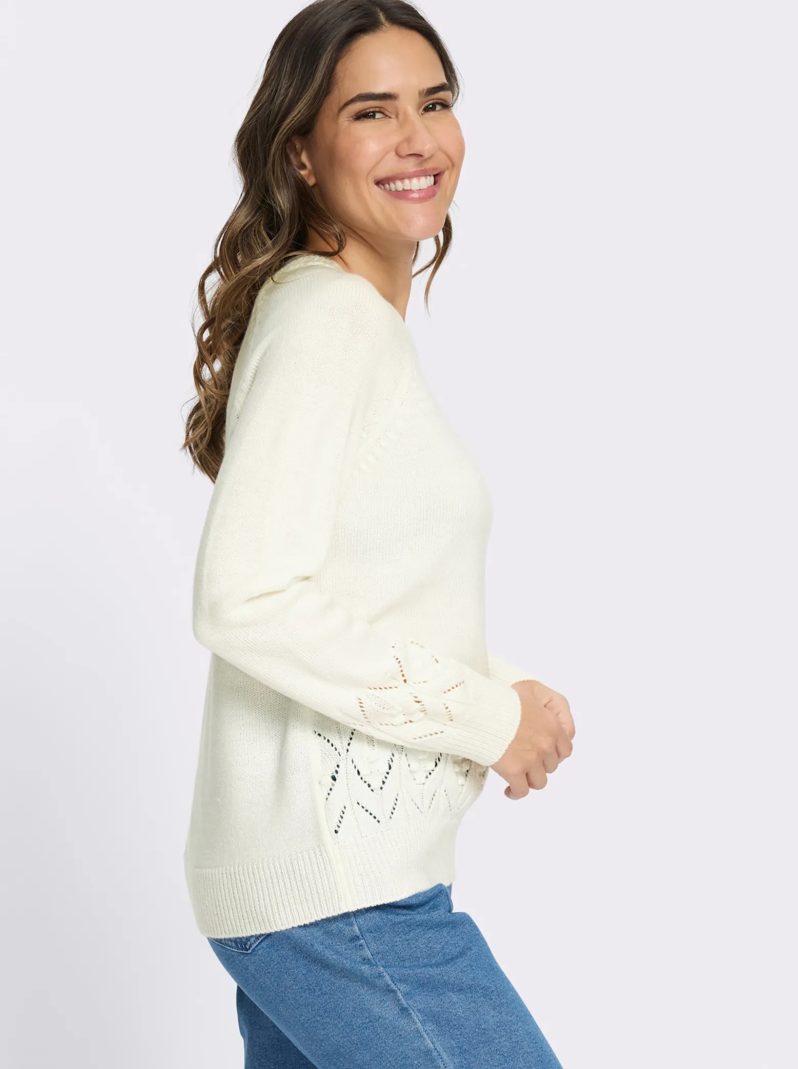 Langarm-Pullover mit Strickmuster im Vorderteil
