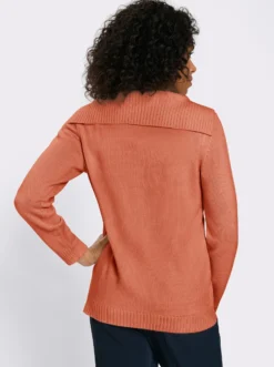 Langarm-Pullover mit Umlegekragen