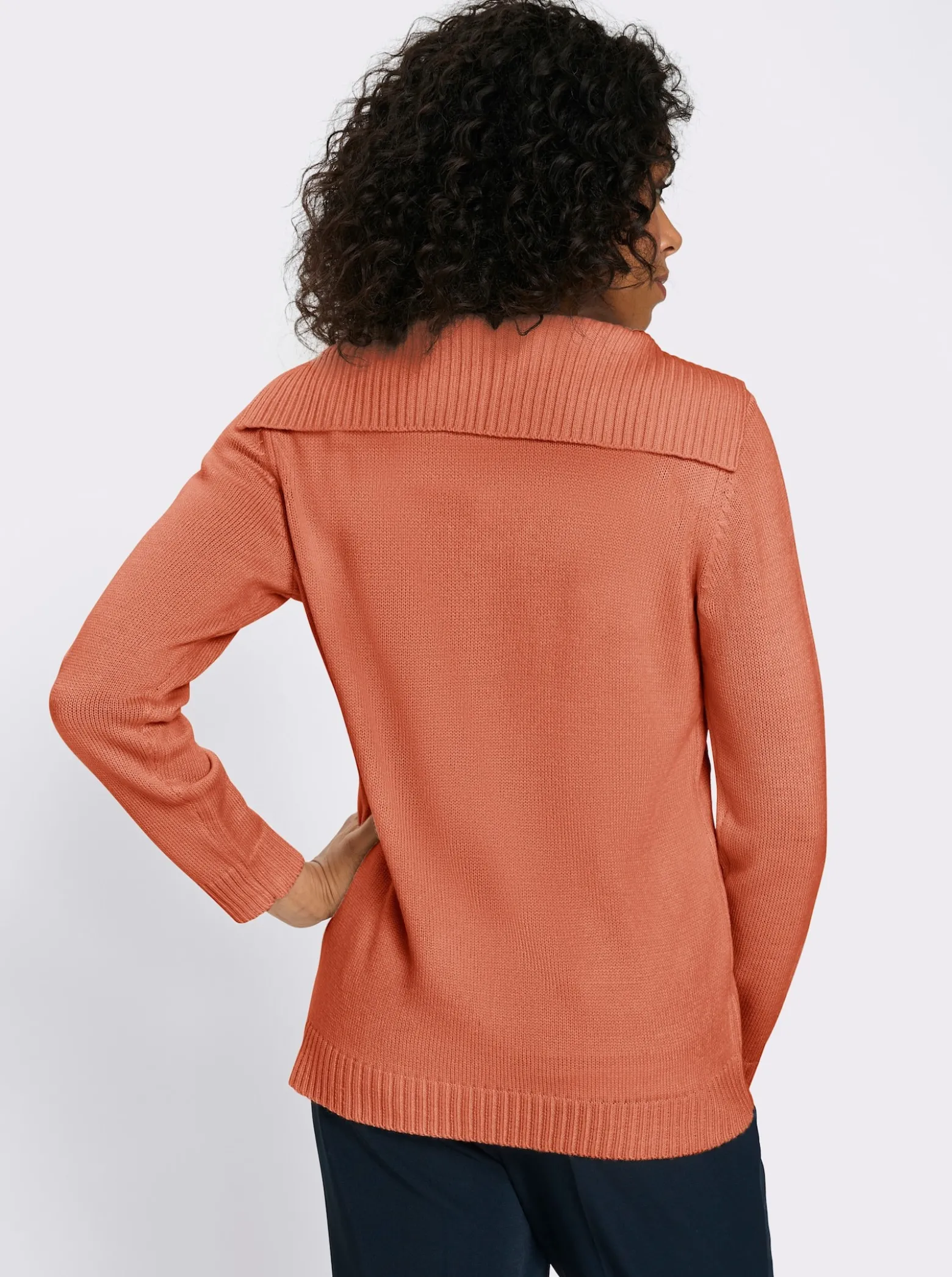 Langarm-Pullover mit Umlegekragen