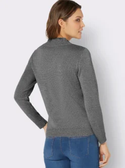 Langarm-Pullover mit V-Ausschnitt
