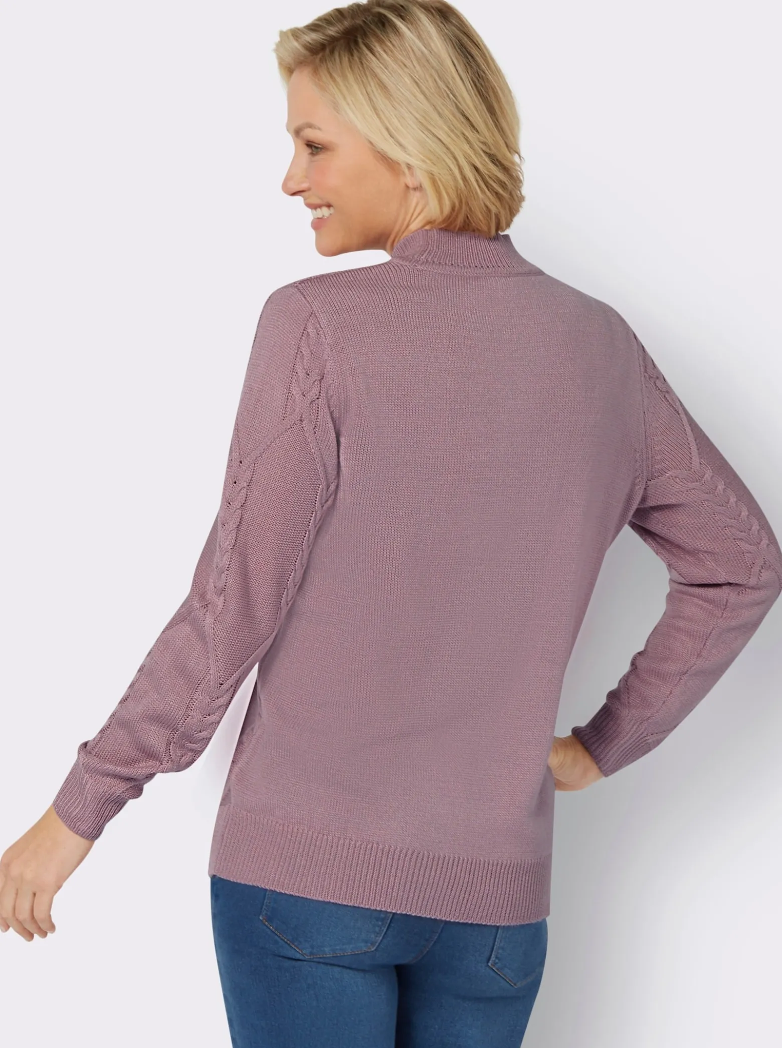 Langarm-Pullover mit Zopfmuster