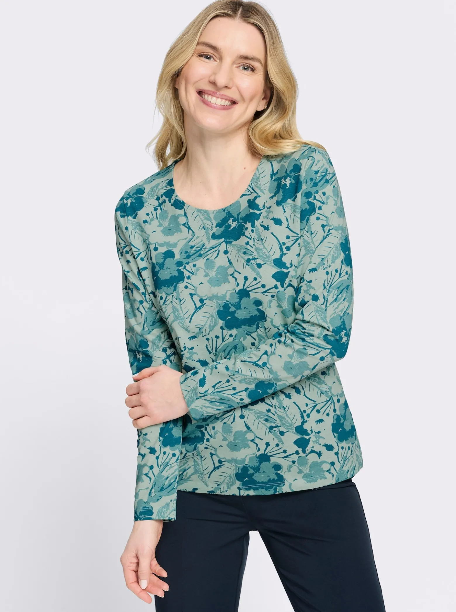 Langarmshirt im floralem Dessin