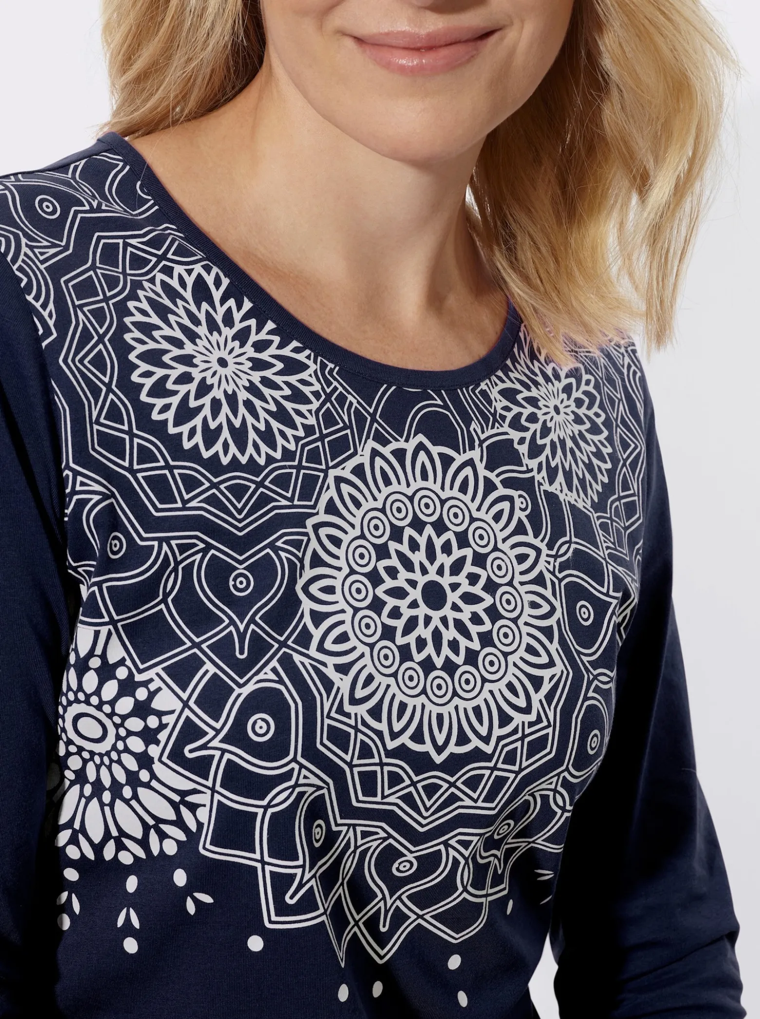 Langarmshirt mit Ornament-Druck