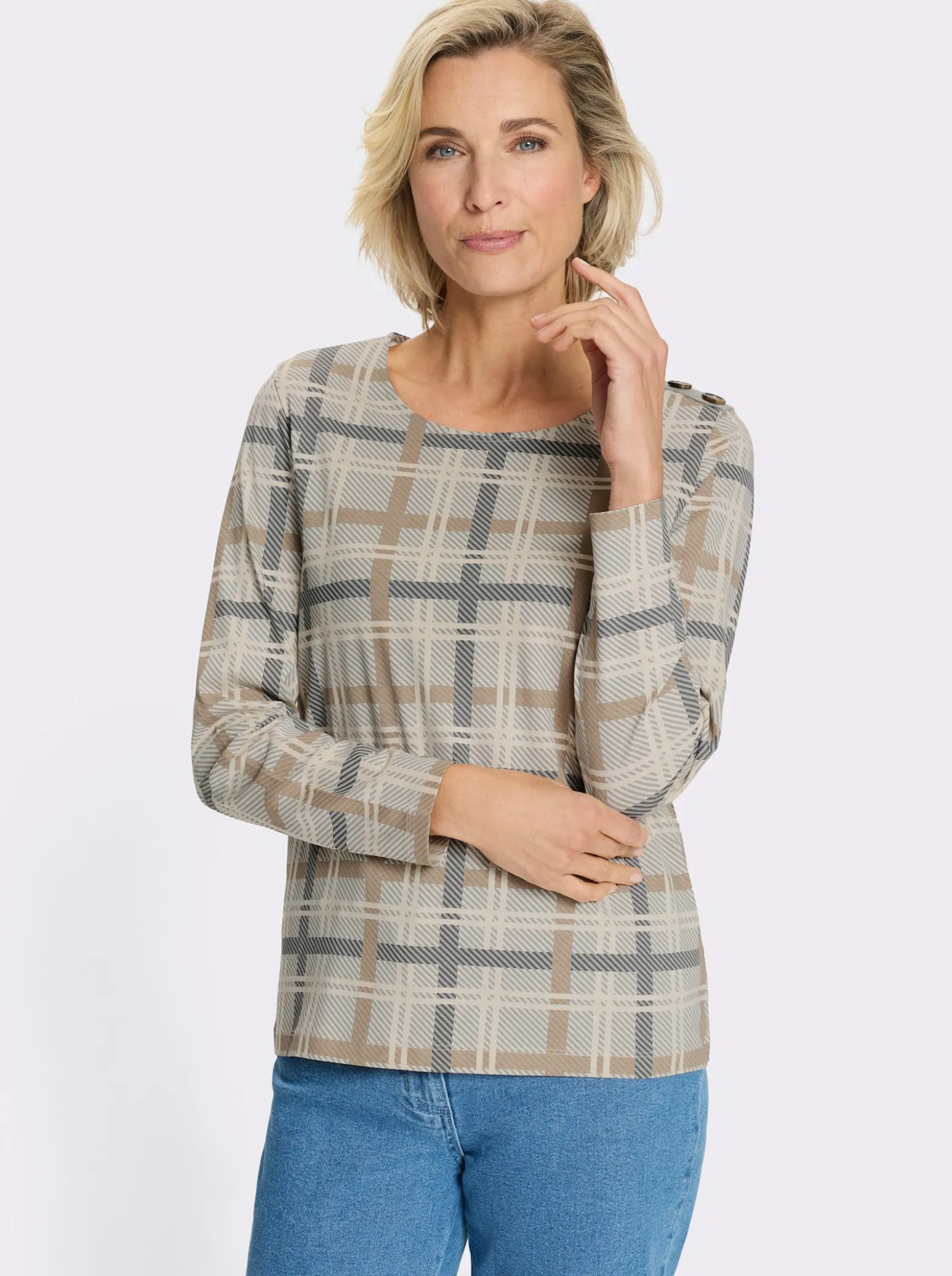 Langarmshirt mit Zierknopfleiste