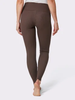 Leggings hinten höher geschnitten