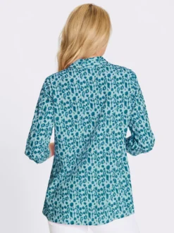 Longbluse im Leo-Muster