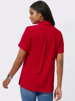 Longbluse mit langen Seitenschlitzen