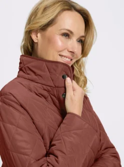 Longjacke mit quadratischem Steppmuster