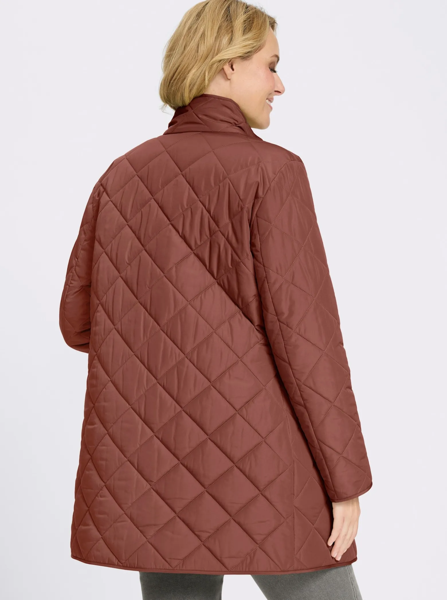 Longjacke mit quadratischem Steppmuster