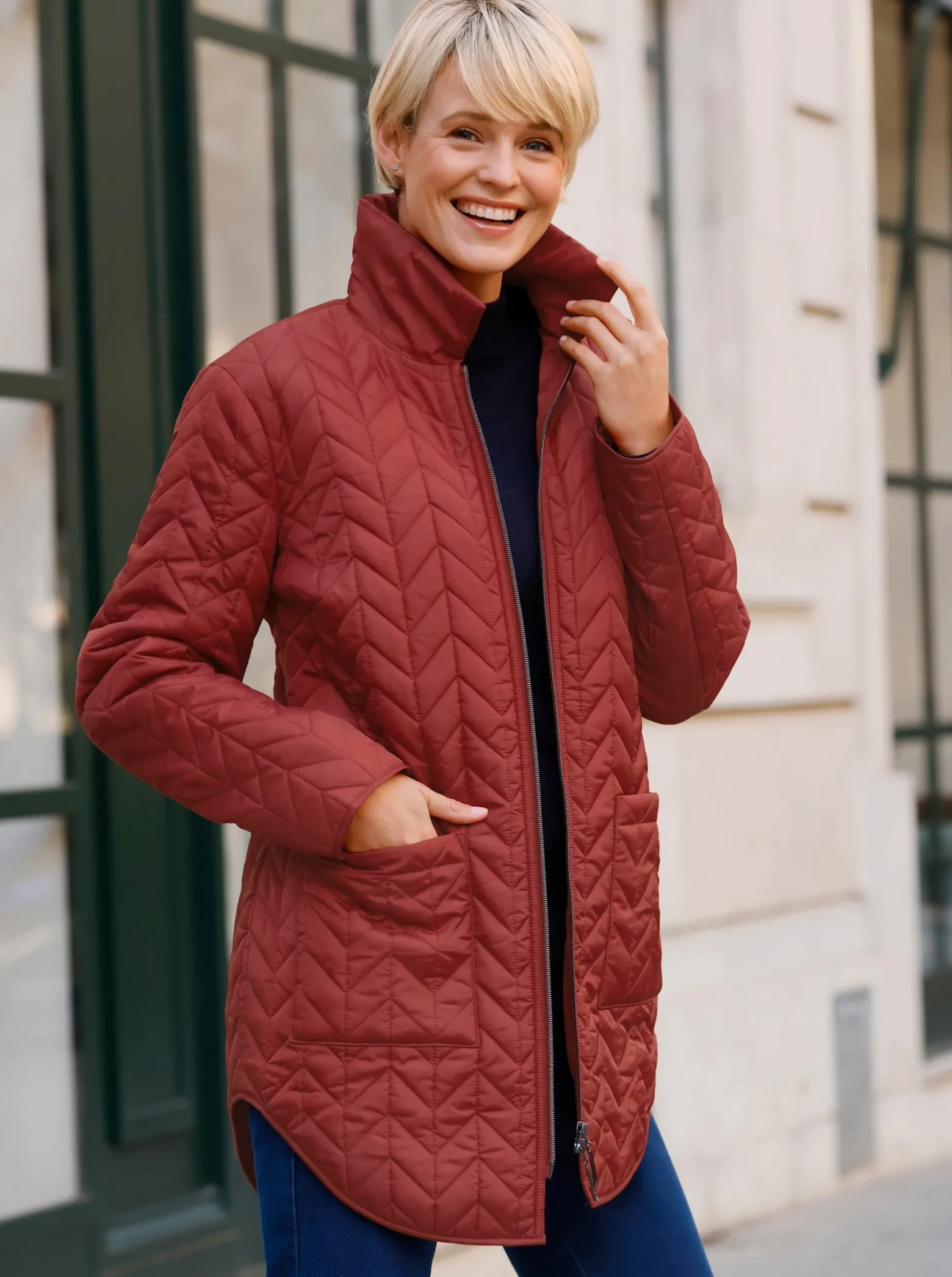 Longjacke mit Zickzack-Steppung