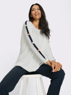 Longpullover mit kontrastfarbenen Streifen